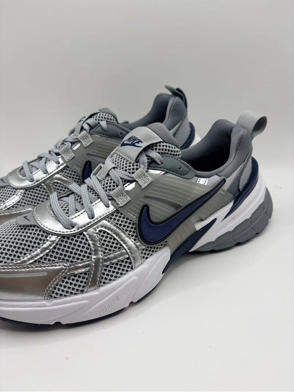 Nike Silver and Navy Mesh Athletic Sneakers